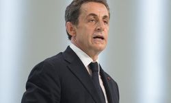 Fransa'nın eski Cumhurbaşkanı Sarkozy için 7 yıl hapis talebi