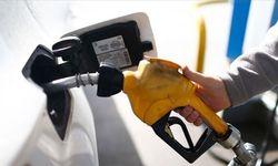 Benzine dev zam: Fiyatlar gece yarısı değişti!