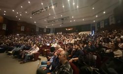 Gençlerin “İZ” gecesi Bursa’da parladı