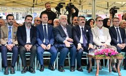 Yıldırım'da Erguvan Bayramı coşkusu devam ediyor