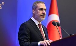 Fidan yarın Singapur'u ziyaret edecek