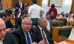 Özel destekçisi milletvekilleri salonu doldurdu