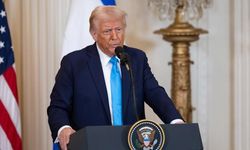 Trump: Venezuela'ya yardıma hazırız