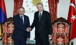 Cumhurbaşkanı Erdoğan, Ermenistan Başbakanı Paşinyan ile görüştü