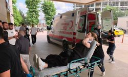 Bursa'da otomobil ile özel halk minibüsü çarpıştı