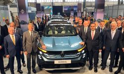 Bursa'dan Dünyaya: Yeni Renault Boreal Banttan İndi! Bakan Kacır'dan Bursa'da Net Mesaj