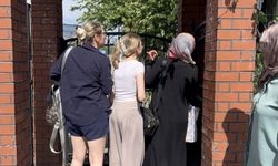 Bursa’da YKS kapısında yürek burkan anlar