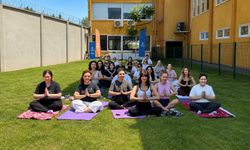 Bursa'da Çalışanlar yoga ile mola verdi