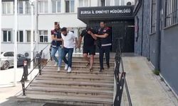 Bursa’da 73 yaşındaki kadını dolandıran 2 şüpheli tutuklandı