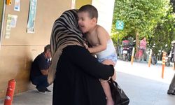 Üzerine kaynar çay dökülen çocuk hastaneye kaldırıldı