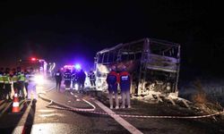 8 kişinin öldüğü otobüs kazasında hayatını kaybedenlerin 6'sının cenazeleri teslim edildi