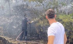 Antalya'da ormanlık alandaki yangın büyümeden söndürüldü