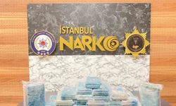Beylikdüzü'nde taksinin bagajındaki valizde 23 kilogram kokain bulundu: 4 gözaltı