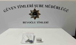 Beyoğlu'nda kargo paketlerini böyle çaldı