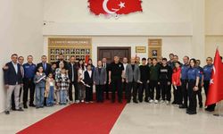 'Biz Bize Yeteriz' dediler, çocukların eğitimine gönüllü destek oldular