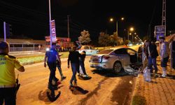 Erzincan'da iki otomobil çarpıştı: 5 yaralı
