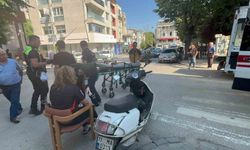 Kazada yaralanan yolcuya esnaftan sandalyeli destek