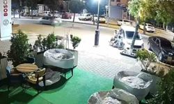 Kontrolden çıkan motosiklet hafif ticari araca çarptı: 2 yaralı