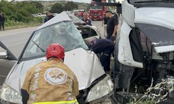 Kula'da otomobil ile tır çarpıştı: 1 ağır yaralı