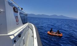 Kuşadası açıklarında 2 düzensiz göçmen yakalandı
