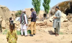 Pakistan'da hissedilen 5,9 büyüklüğündeki deprem paniğe neden oldu
