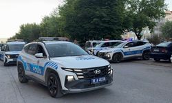 Polis ekipleri kız arkadaşına zarar vereceği iddia edilen şahsı yakaladı