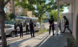 Uyuşturucu operasyonundan gözaltına alınan ünlüler adliyeye sevk edildi
