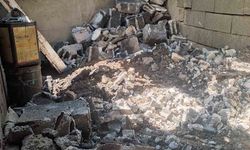 Yüksekova'da odunluk ve garaj yangını