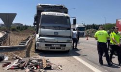 Bursa’da kamyon sürücüsü kazada hayatını kaybetti