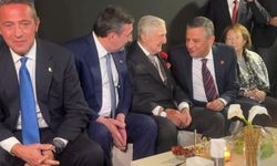 CHP Grup Başkanvekili Özgür Özel ve Devlet Bahçeli bir arada