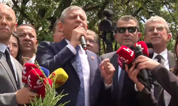 Özel'den TBMM önünde dikkat çeken açıklama