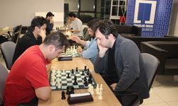 Mimarlar stratejiyi bu kez santranç tahtasında konuşturdu