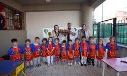 Bursa'da çocuklar çömlekle buluştu