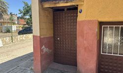 Doğar doğmaz poşet içinde sokağa atılan bebek kurtarıldı