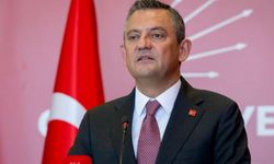 Özgür Özel'den öğretmenlerin eylemine destek