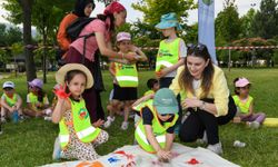 Bursa'da OSMEK kursiyerleri çocuklarla yaza merhaba dedi
