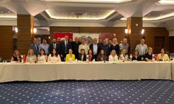 Bursa Fan Club gecesine Sunay Akın damgası