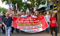 Bursagaz işçilerinden Bursa merkezinde sendikal hak yürüyüşü