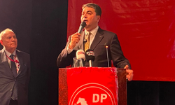 Gültekin Uysal Bursa’dan seslendi: “Üreterek batma riskiyle karşı karşıyayız”