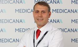 Aşırı el ve koltuk altı terlemesi hayat kalitesini düşürüyor