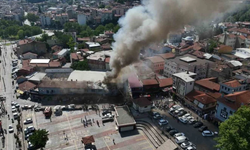 Bursa’da yangın mağduru esnaf için çalışma başladı