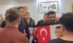 CHP İstanbul'da 'poster' krizi