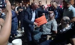 Damadın yakınlarını otomobil gibi yıkadılar