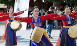 Halk dansları rüzgârı Bursa'nın dört bir yanını sardı