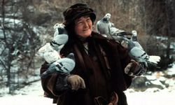 Evde Tek Başına’nın yıldızı hayatını kaybetti
