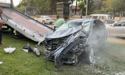 Bursa’da feci kaza: 3 araç birbirine girdi