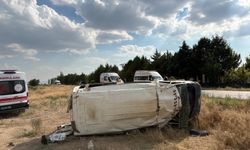 Minibüs devrildi: 7’si çocuk 17 yaralı