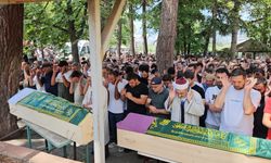Bursa'da genç çift son yolculuğuna birlikte uğurlandı