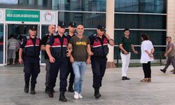 Ünlü yönetmen Ezel Akay ve kardeşi adliyeye sevk edildi