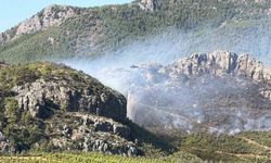 Alanya'da orman yangını sebebiyle 45 ev tedbir amaçlı tahliye edildi